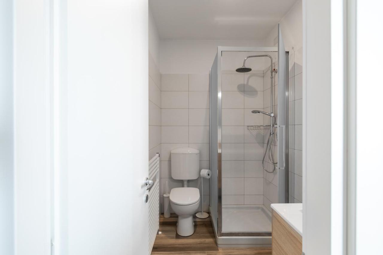 Varenna Hill Apt Perledo Exterior photo